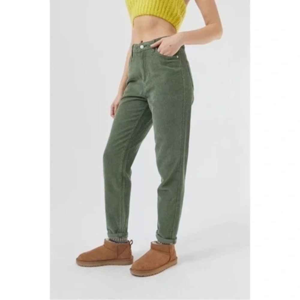 BDG Urban Outfitters Mom High Rise Green Corduroy Pants